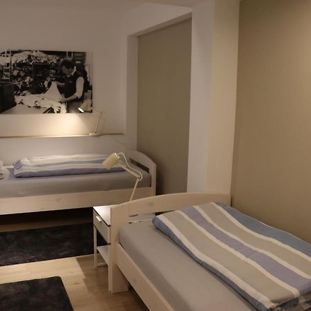 Apartment "Anne" In Ehemaliger Schuhfabrik Herxheim Bagian luar foto