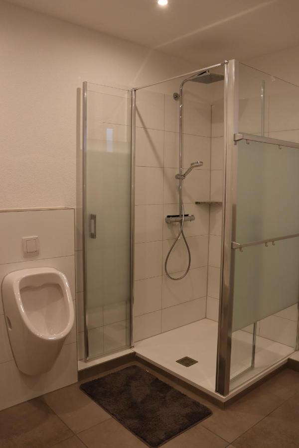 Apartment "Anne" In Ehemaliger Schuhfabrik Herxheim Bagian luar foto