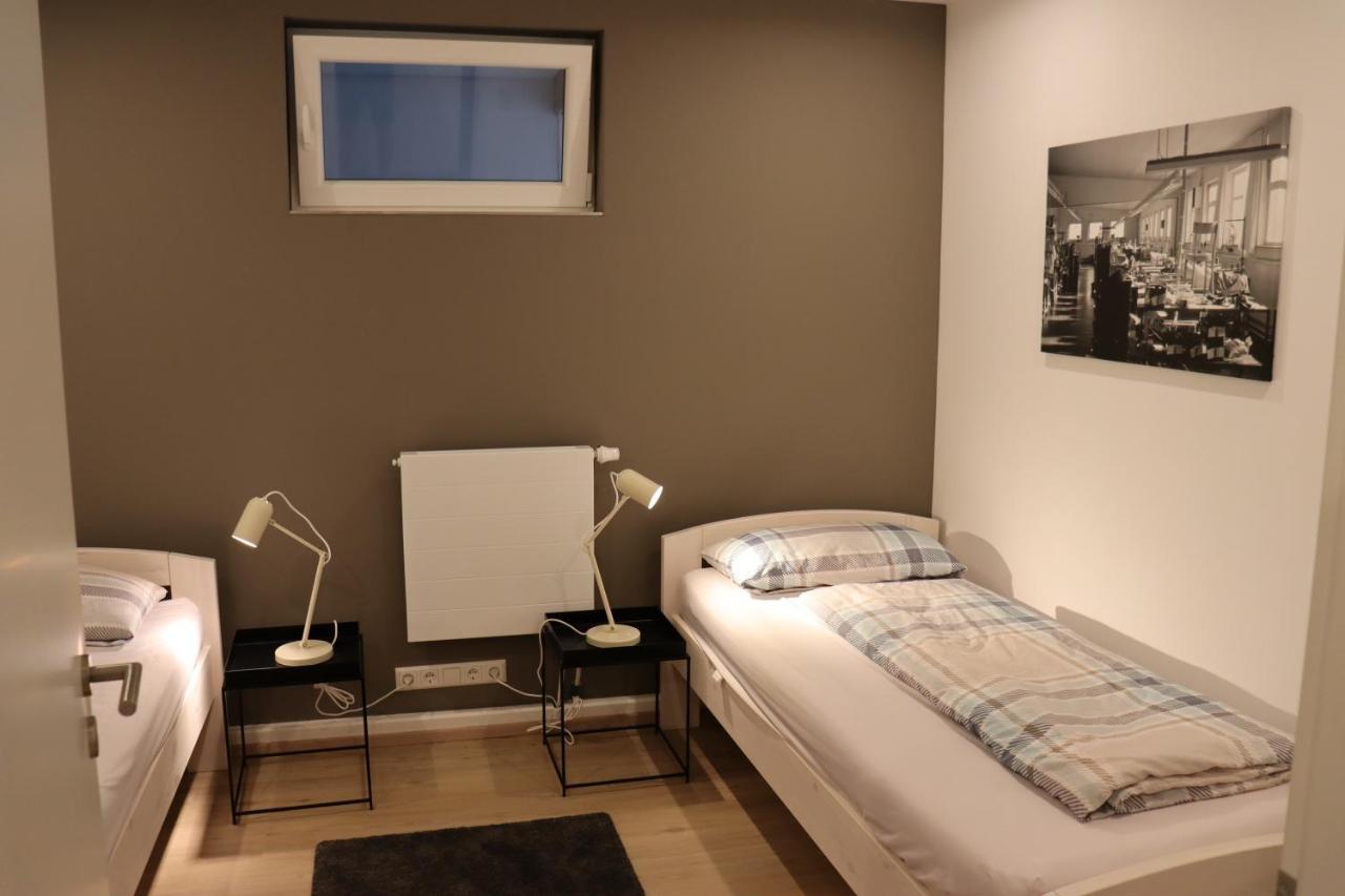 Apartment "Anne" In Ehemaliger Schuhfabrik Herxheim Bagian luar foto